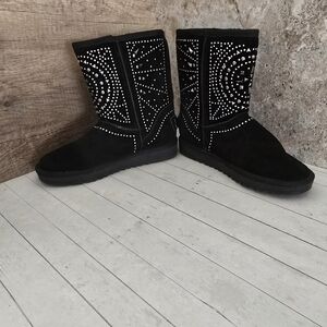 Women's Youweb Black Studded Boots Size 7 Euro 37